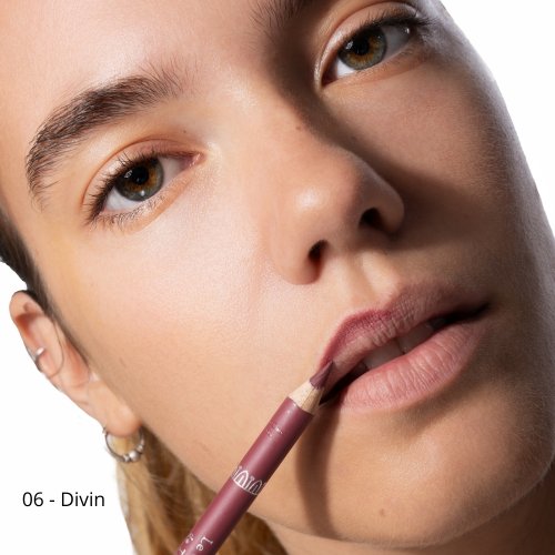 THEOPHILE LECLERC Der Lippenkonturenstift 3700609710511 THEOPHILE LECLERC Der Lippenkonturenstift 3700609710511